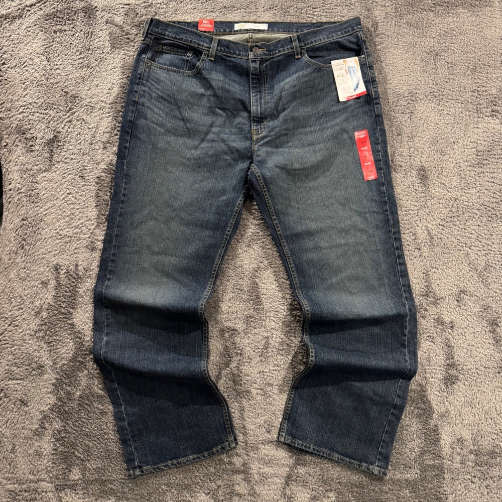 Signature Levi Strauss Gold Relaxed Fit Flex Jeans Mens 42x32 Dark Wash NWT